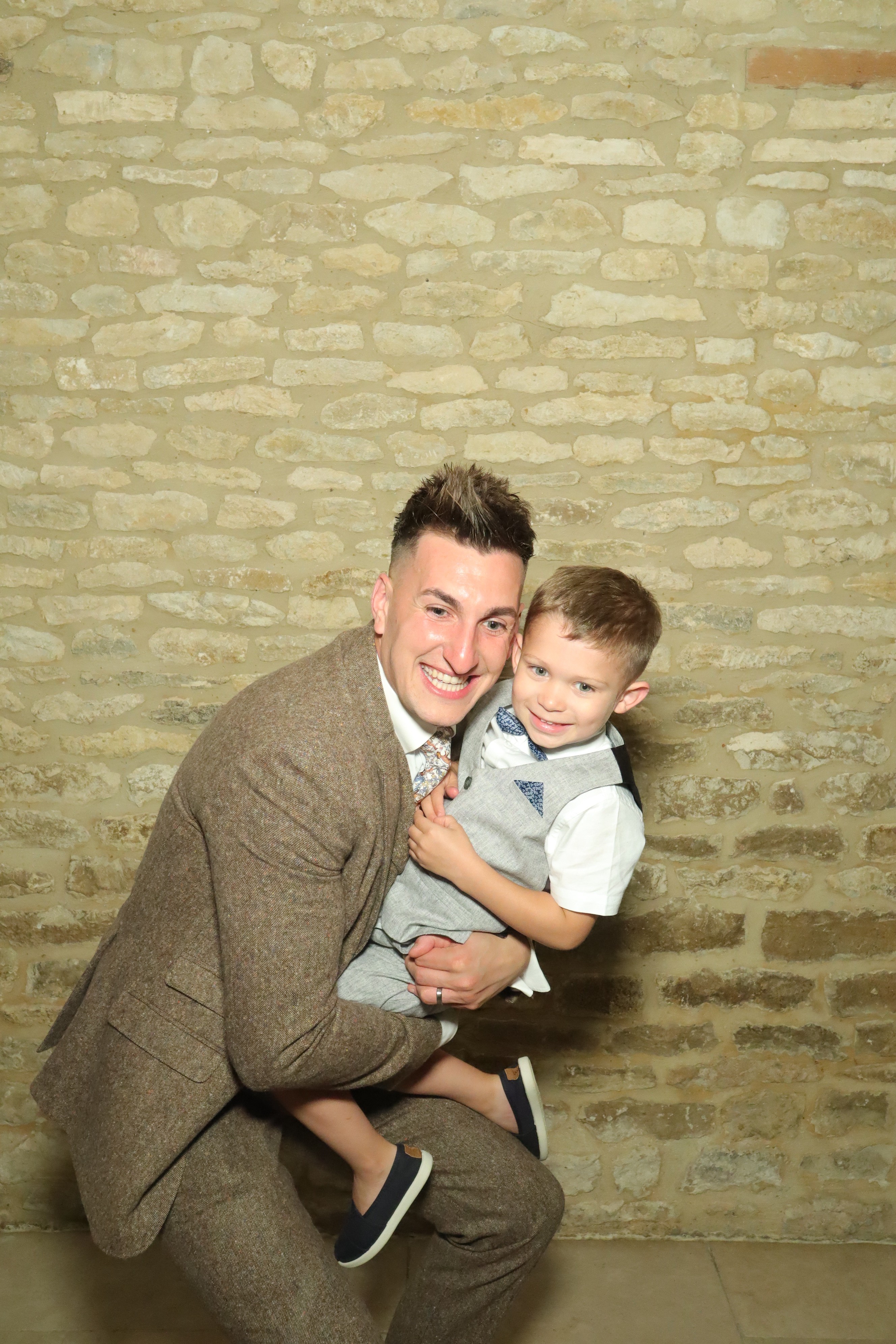 Natalie & Jack’s Wedding | View more photos from the event at gallery.myphotoboothexperience.co.uk/u/MyPhotoBoothExperienceLtd/Natalie-Jack’s-Wedding
